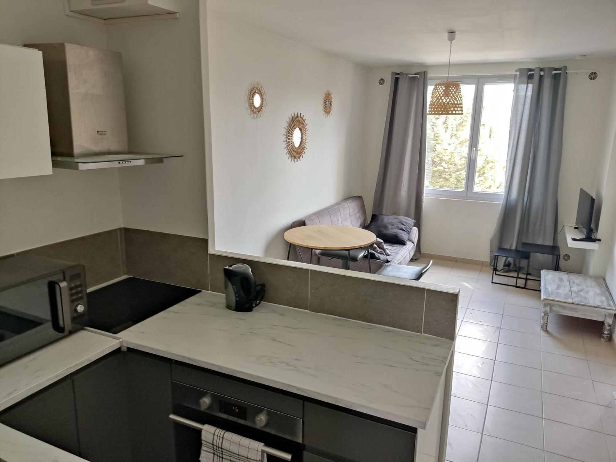 Provencal-Style Apartment Екс ан Прованс Екстериор снимка