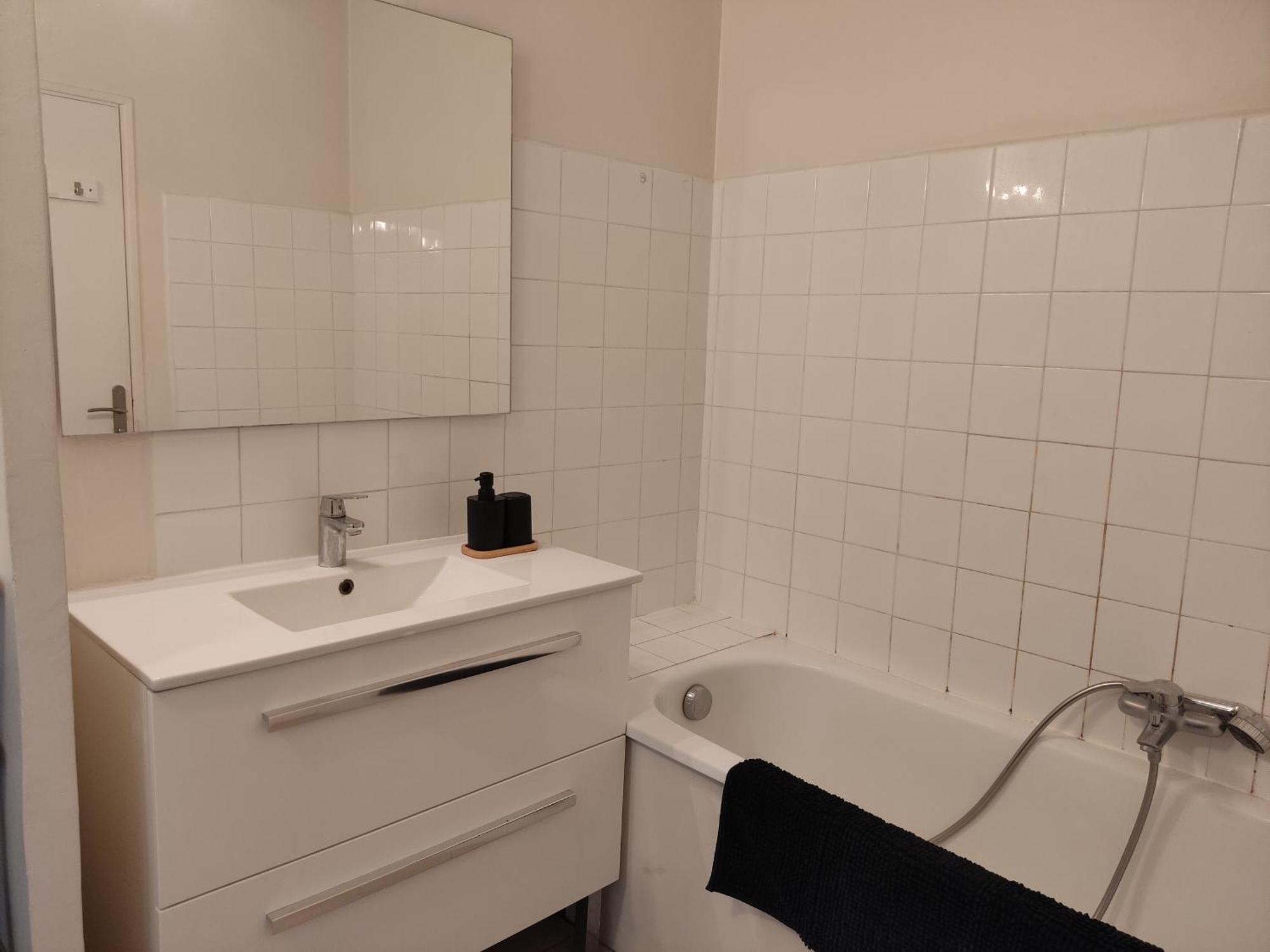 Provencal-Style Apartment Екс ан Прованс Екстериор снимка