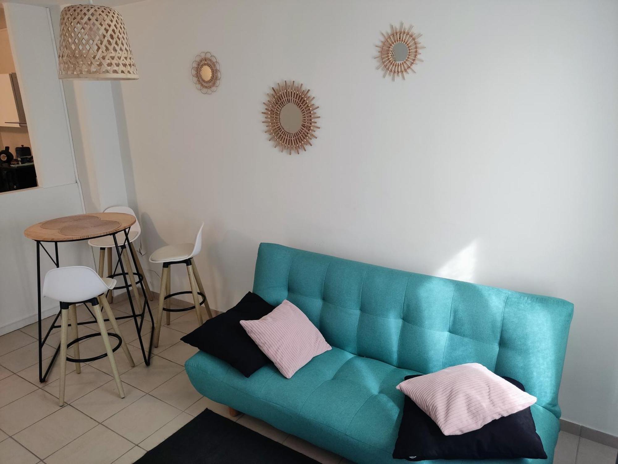Provencal-Style Apartment Екс ан Прованс Екстериор снимка